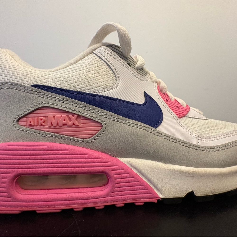 Nike Women’s Air Max Sneakers White, Pink & Blue
